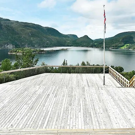 8 Person In Sundlandet Holiday home Snildal
